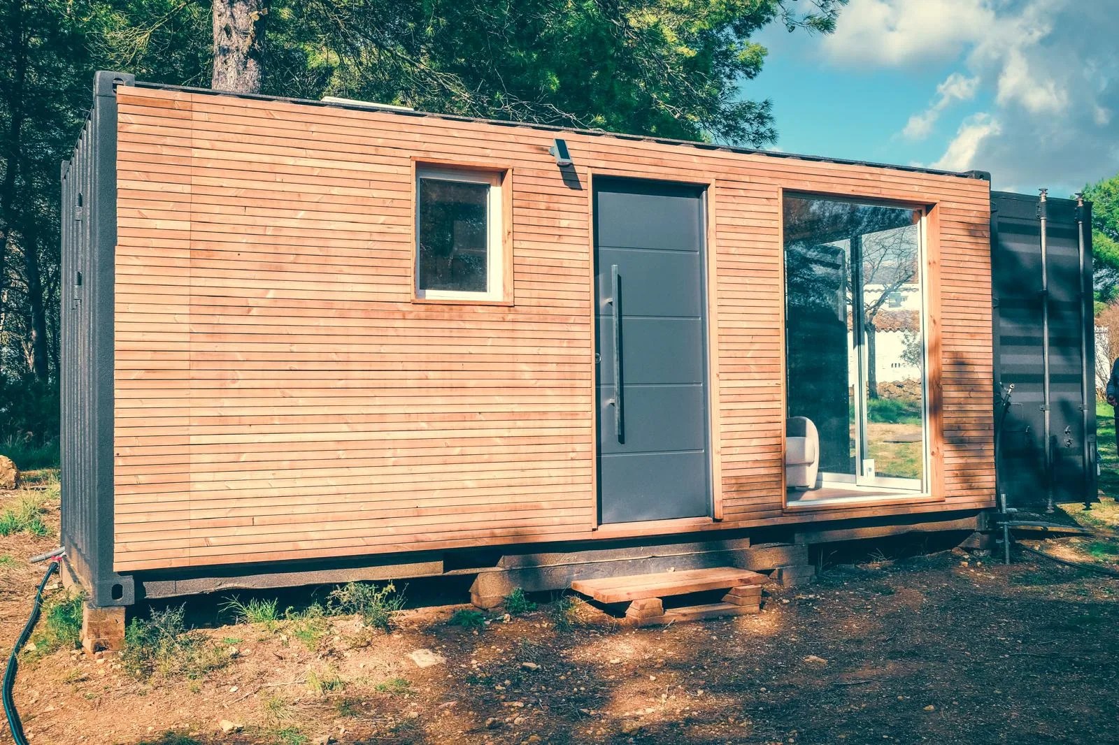 Interior — vista general desde entrada